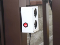 Vízálló ultrahangos madárijesztő martalócok, egerek és patkányok számára DRAGON ULTRASONIC C200