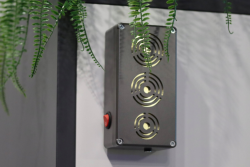 Vízálló ultrahangos madárijesztő martalócok, egerek és patkányok számára DRAGON ULTRASONIC C300T