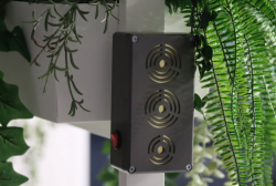 Vízálló ultrahangos madárijesztő martalócok, egerek és patkányok számára DRAGON ULTRASONIC C300T