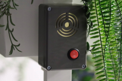 Vízálló ultrahangos madárijesztő martalócok, egerek és patkányok számára DRAGON ULTRASONIC H6T